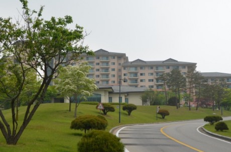 Oak Valley Resort