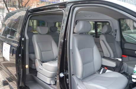 9-Seater Rental Car