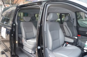 9-Seater 02