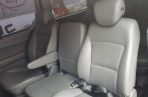 9-Seater 04